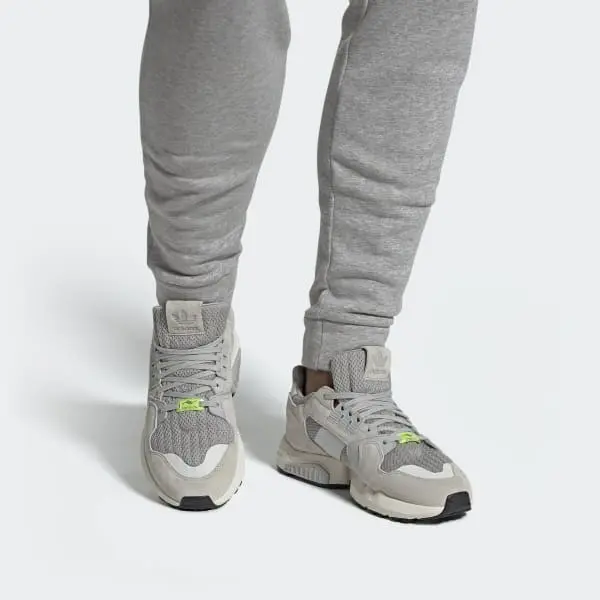 Giay Adidas ZX Torsion 'Grey Two' EE4809