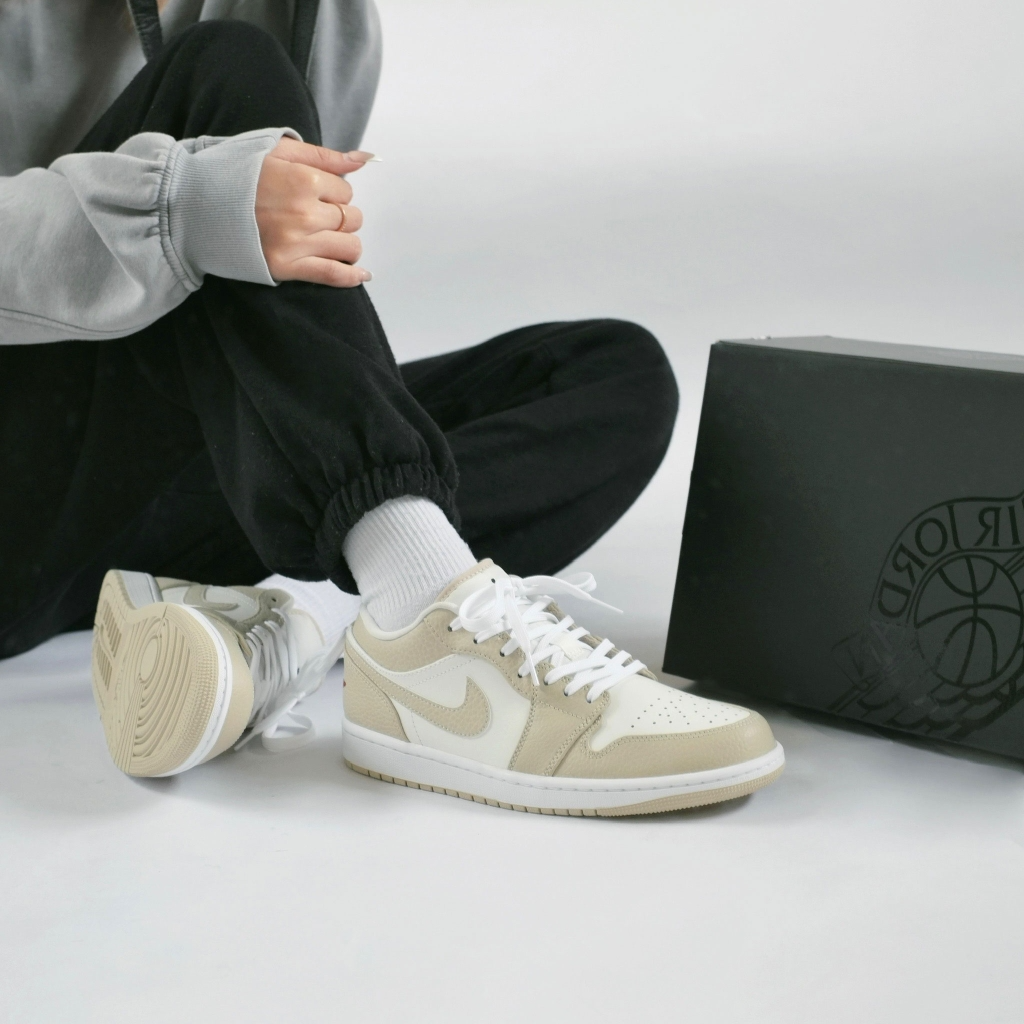 Giày Nike Air Jordan 1 Low SE 'Heavy Tan Leather' FB7168-121 - Ảnh 6