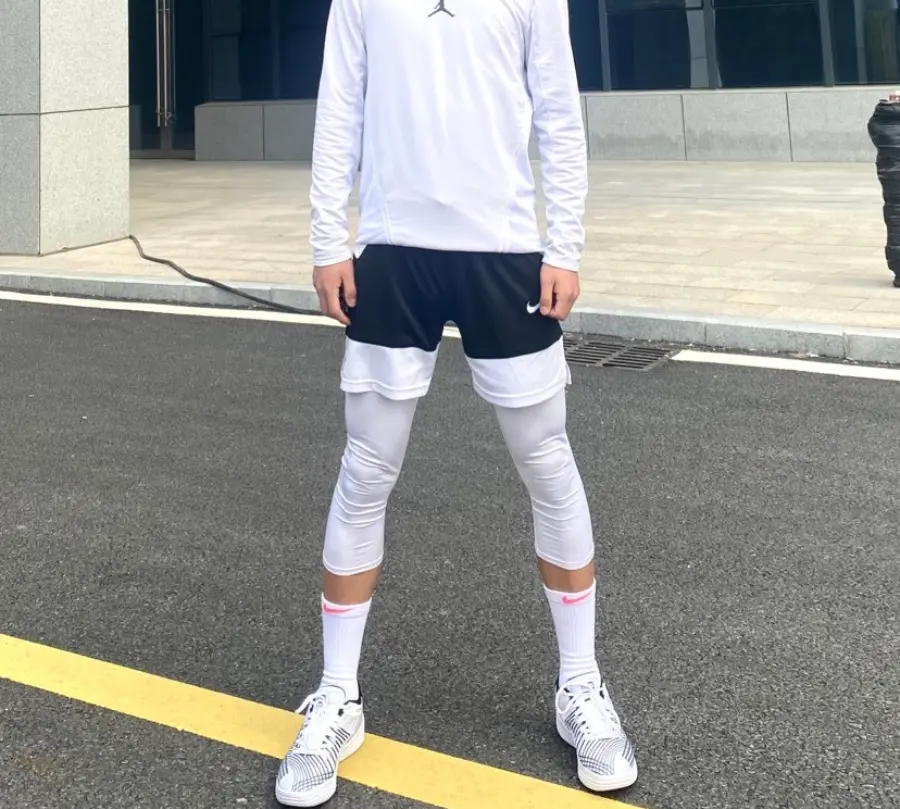 Alternative view of Giày Puma Clyde All-Pro 'White Black' 194039-03