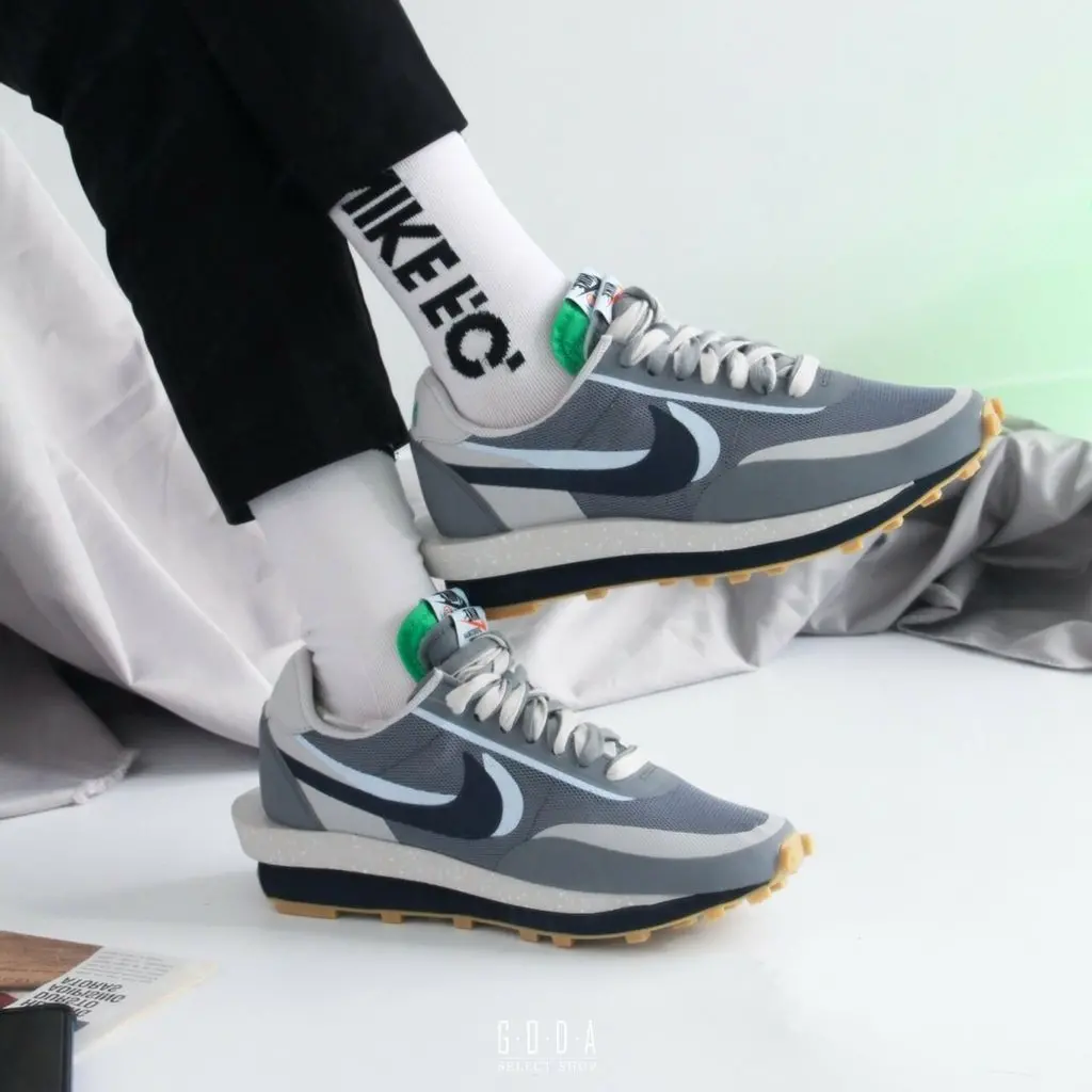 Alternative view of Giày Nike sacai x Clot x LDWaffle 'Kiss Of Death 2' DH3114-001
