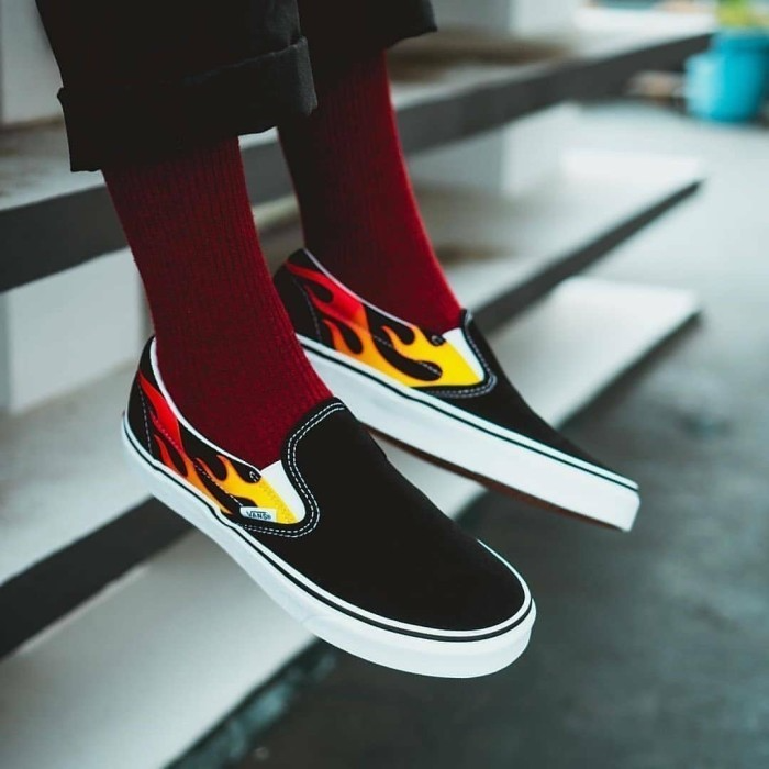 Giày Vans Classic Slip-On 'Flames' VN0A38F7PHN - Ảnh 2