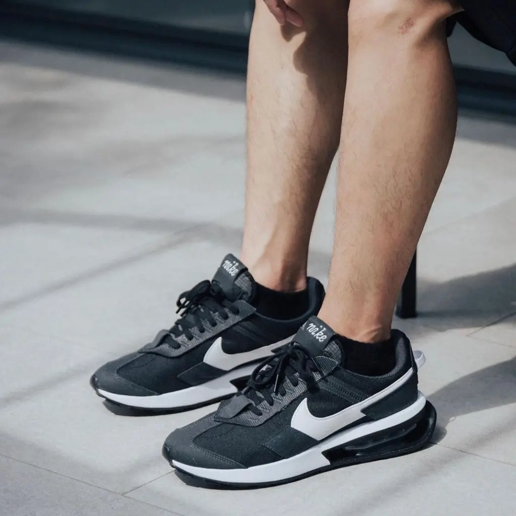 Giay Nike Air Max Pre-Day 'Black' DC9402-001