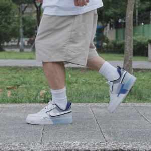 Alternative view of Giày Nike Air Force 1 React 'White Light Photo Blue' DH7615-101