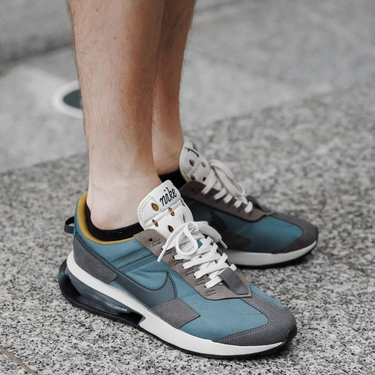 Giay Nike Air Max Pre-Day LX 'Hasta' DC5330-301
