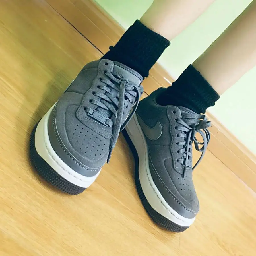 Giay Nike Air Force 1 Jester XX 'Gunsmoke' BQ3163-001