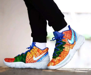 Alternative view of Giày Nike SpongeBob SquarePants x Kyrie 5 'Pineapple House' CJ6951-800