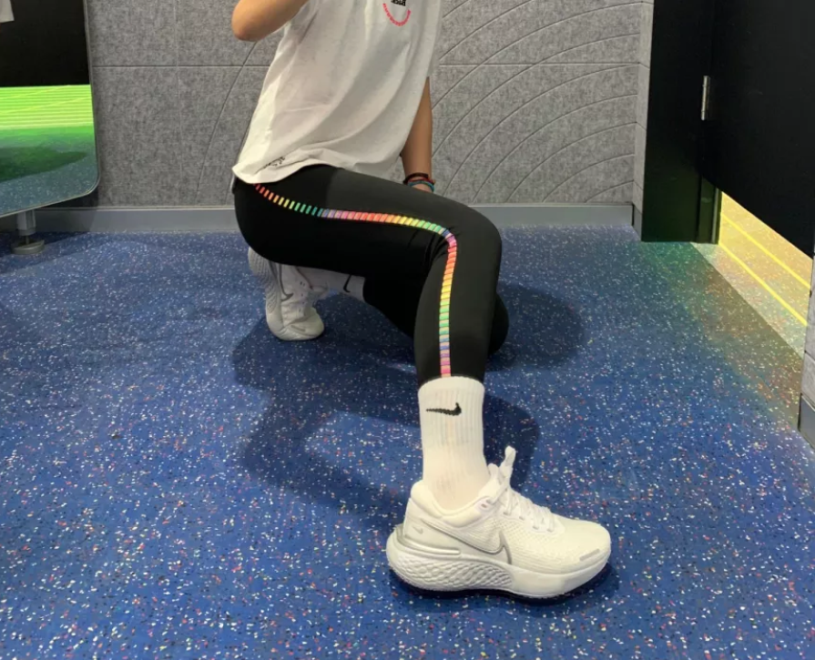 Giày Nike Wmns ZoomX Invincible Run Flyknit 'White Metallic Silver' CT2229-101 - Ảnh 4