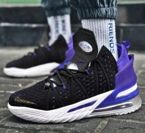 Alternative view of Giày Nike LeBron 18 GS 'Lakers' CW2760-004