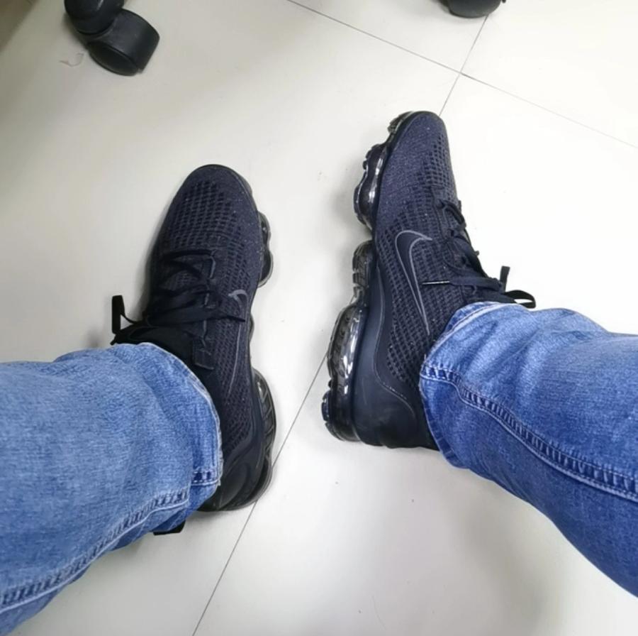 Giày Nike Air VaporMax 2021 Flyknit 'Triple Black' DH4084-001 - Ảnh 3