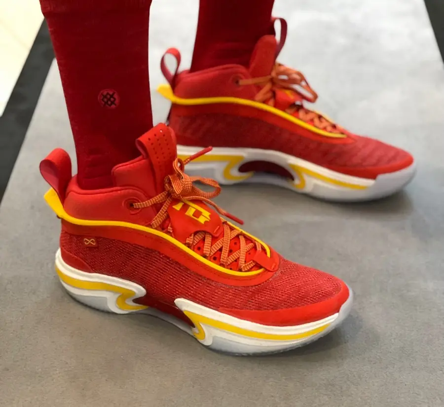 Alternative view of Giày Nike Guo Ailun x Air Jordan 36 'China' DJ4480-600