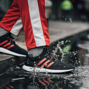 Alternative view of Giày Adidas Ren Zhe x UltraBoost 4.0 'Chinese New Year' F35231