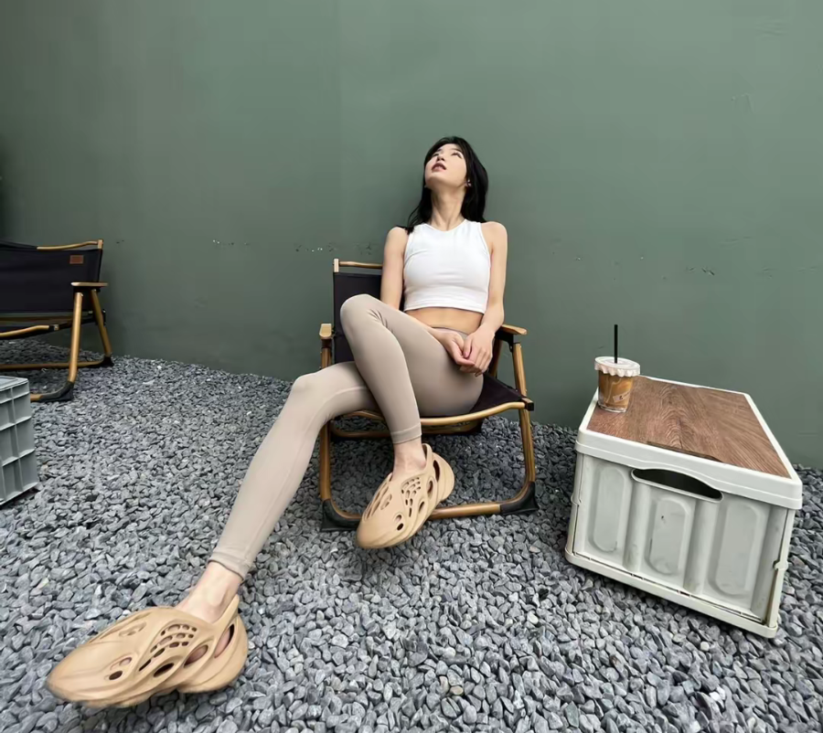 Dép Adidas Yeezy Foam Runner 'Ochre' GW3354 - Ảnh 4