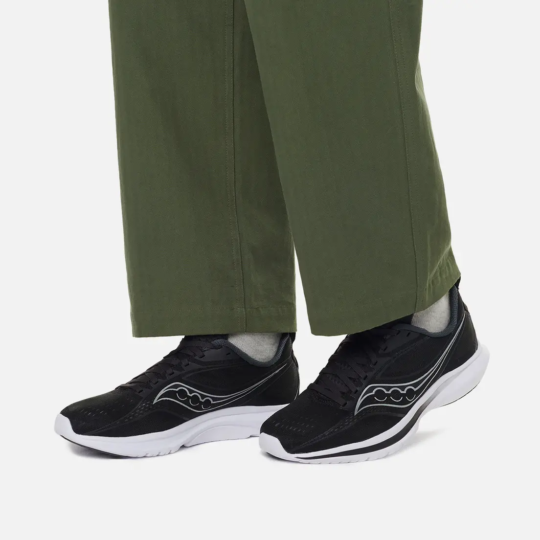 Alternative view of Giày Saucony Kinvara 13 'Black Silver' S20723-05