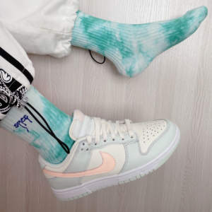 Alternative view of Giày Nike Wmns Dunk Low 'Barely Green' DD1503-104