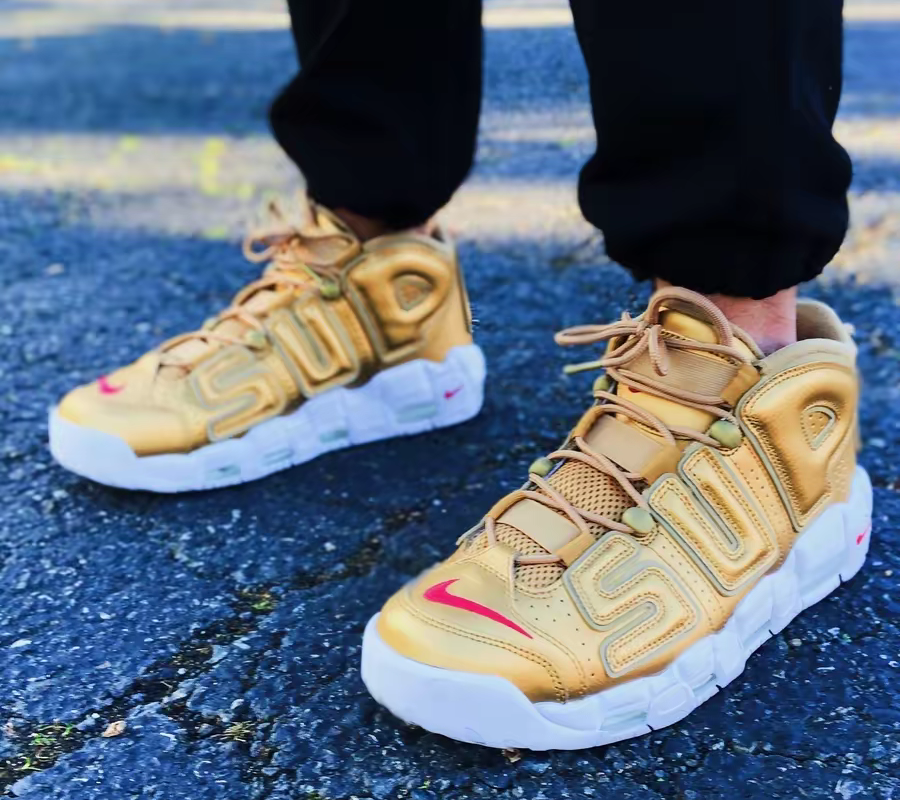 Giày Nike Supreme x Air More Uptempo 'Metallic Gold' 902290-700 - Ảnh 11