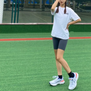 Giay Nike ZoomX Invincible Run Flyknit 2 'Football Grey' DH5425-005