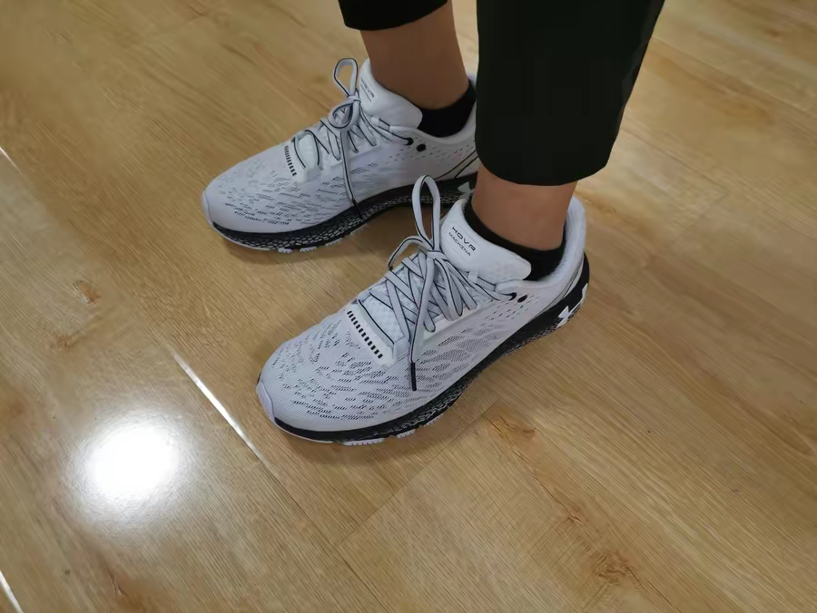 Giày Under Armour HOVR Machina 'White Black' 3021939-103 - Ảnh 5