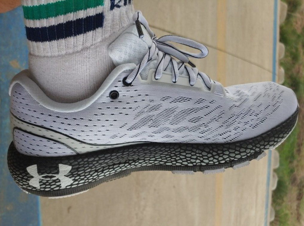 Giày Under Armour HOVR Machina 'White Black' 3021939-103 - Ảnh 7