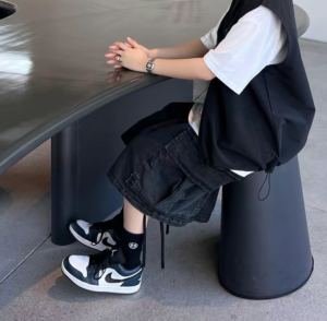 Alternative view of Giày Nike Air Jordan 1 Low GS &#039;Armory Navy&#039; 553560-411