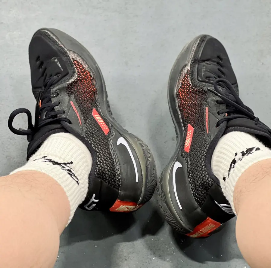 Giay Nike Air Zoom GT Cut EP 'Black Hyper Crimson' CZ0176-001