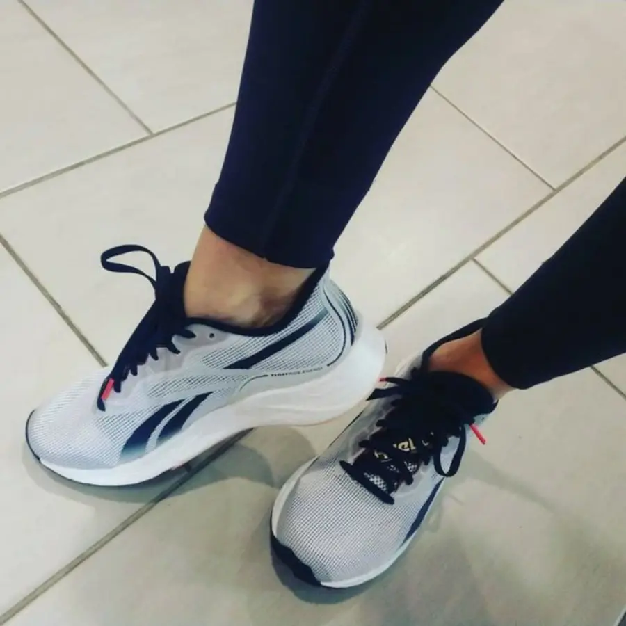 Alternative view of Giày Reebok Floatride Energy 3.0 'White Black' G55928