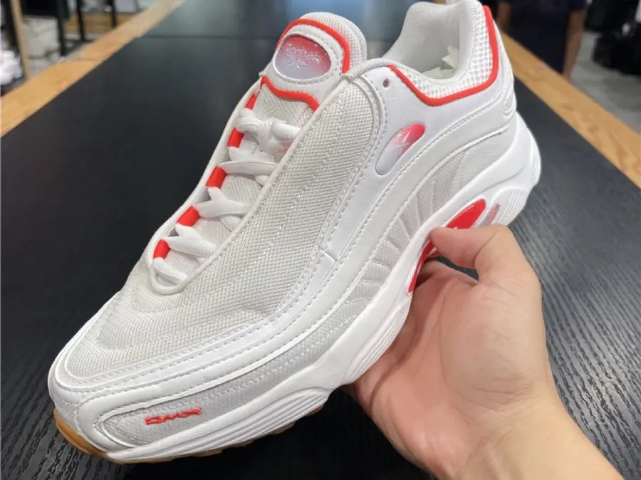 Giay Reebok Daytona DMX Mu 'Blanc Rose' DV8276
