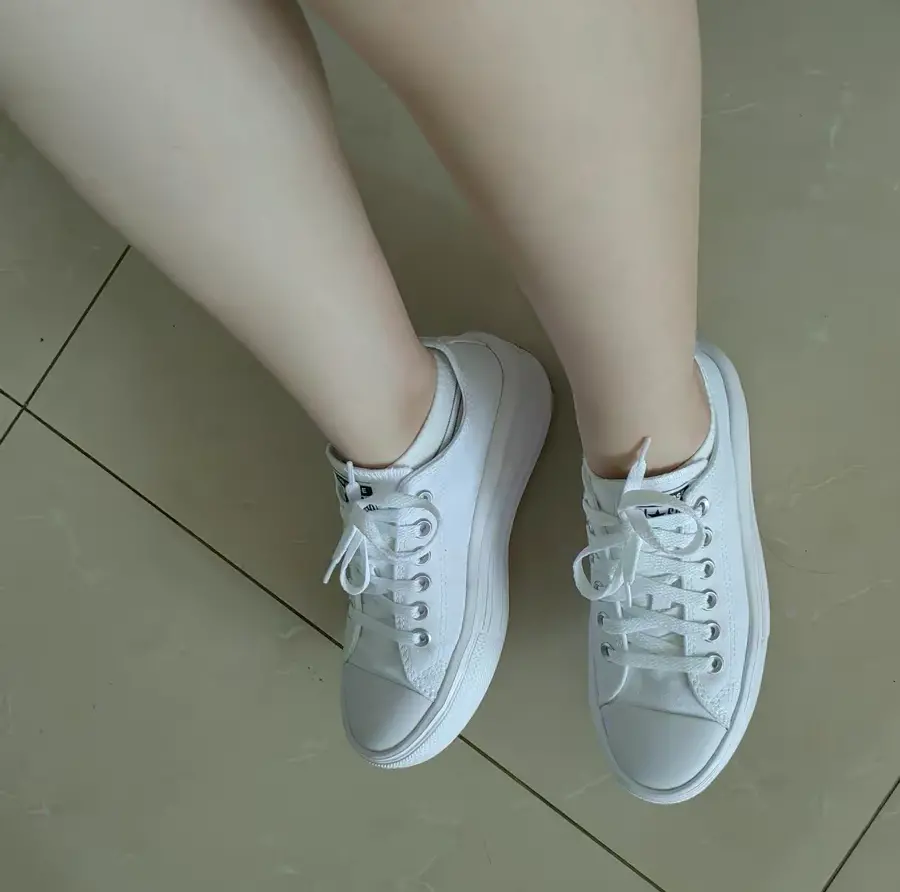 Alternative view of Giày Converse Wmns Chuck Taylor All Star Move Low 'White' 570257C