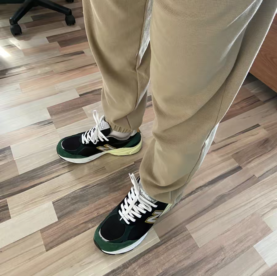 Giày New Balance 990v3 Black Green Yellow M990CP3 - Ảnh 4