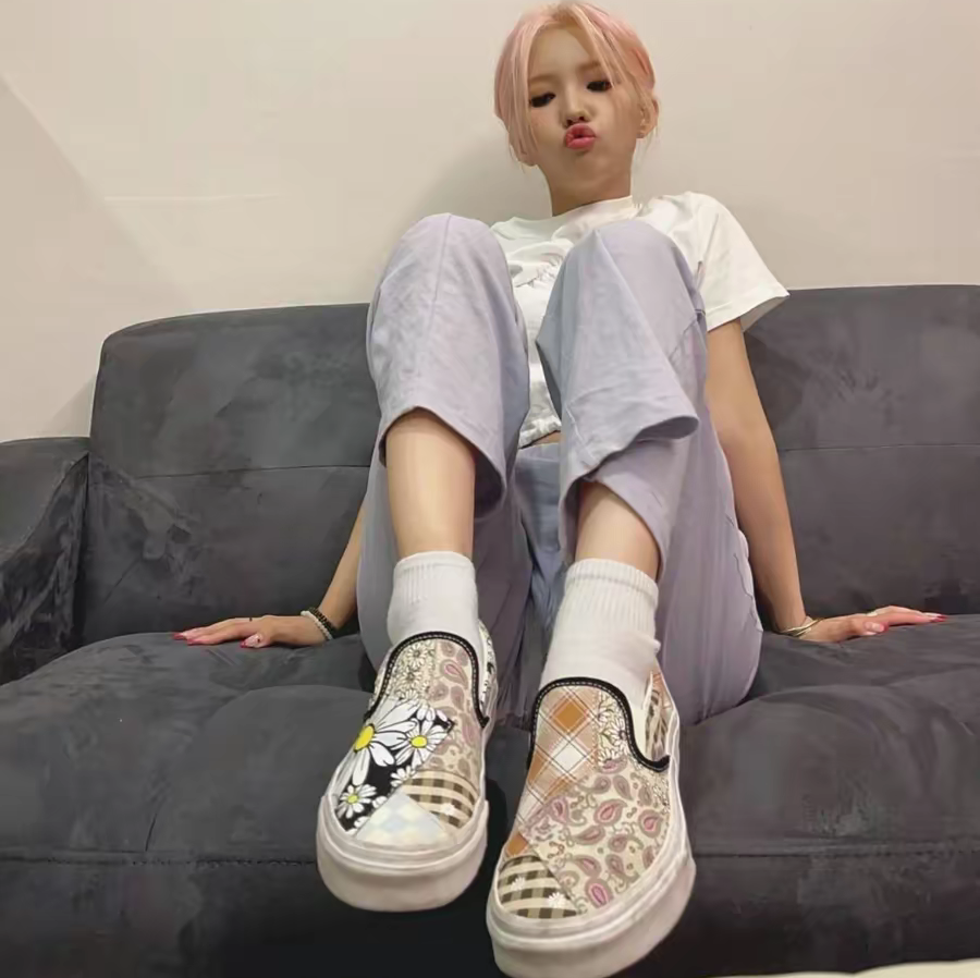 Giày Vans Classic Slip-On 'Meadow Patchwork' VN0A5AO8420 - Ảnh 2