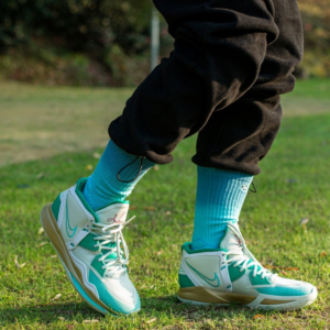 Alternative view of Giày Nike Sue Bird x Kyrie 8 Infinity GS 'Keep Sue Fresh' DD0334-002