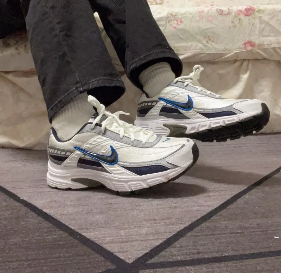 Alternative view of Giày Nike Initiator 'White Grey' 394055-101