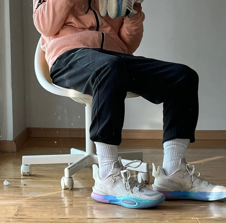 Alternative view of Giày Lining Way of Wade 7 'Cotton Candy' ABAN079-12