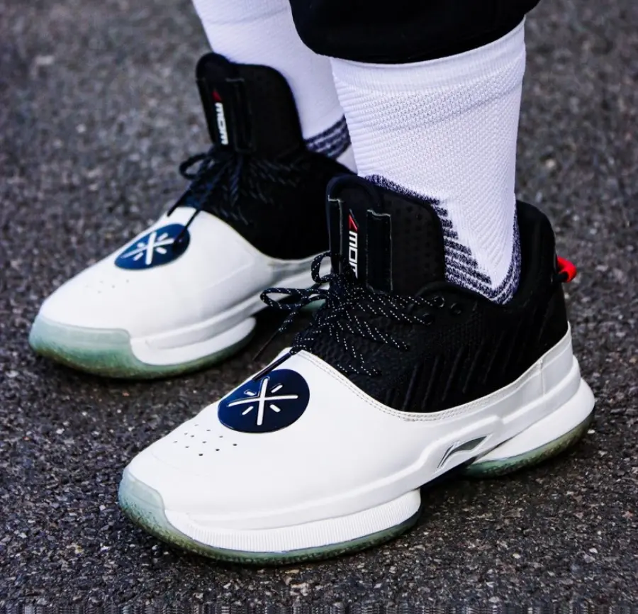 Alternative view of Giày Lining Way of Wade 7 'White Black' ABAN079-1