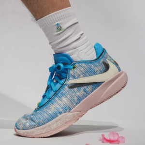 Giay Nike LeBron 20 'All Star' DV1191-400