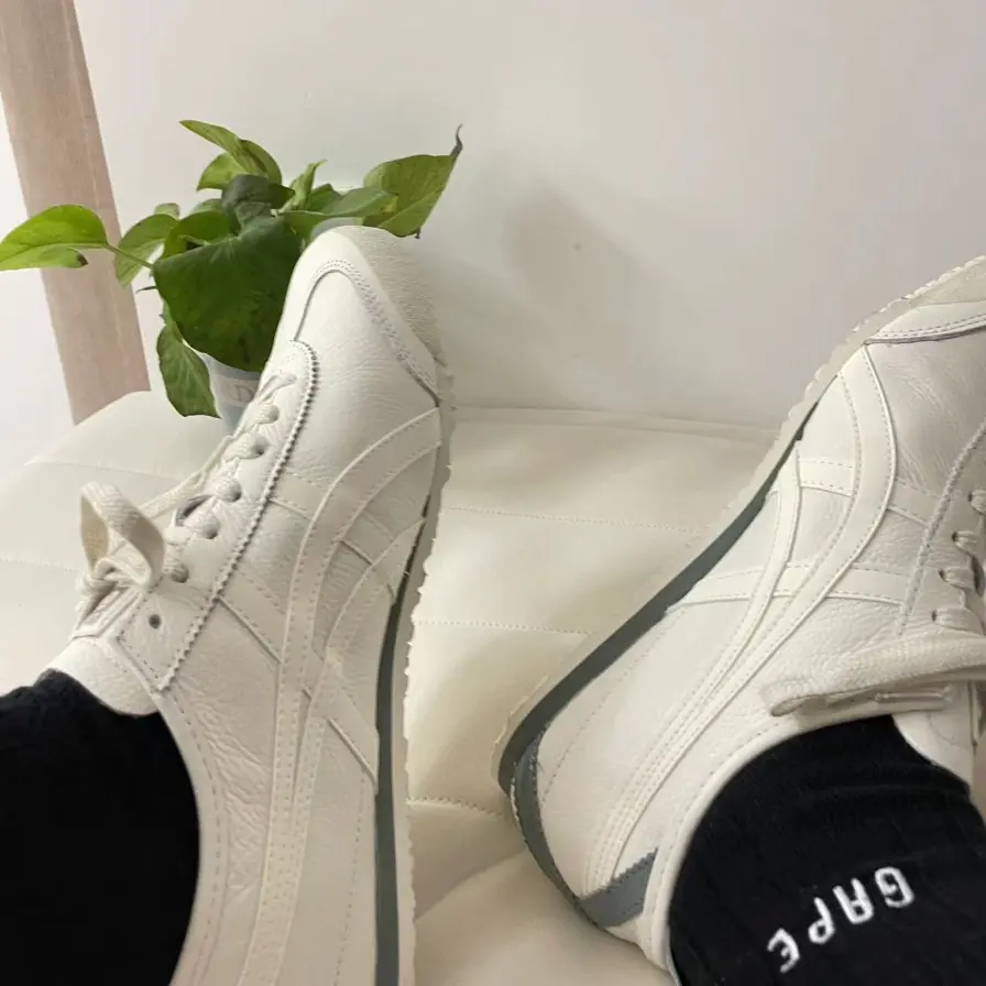 Alternative view of Giày Onitsuka Tiger Unisex Mexico 66 'Cream' 1183B781-103
