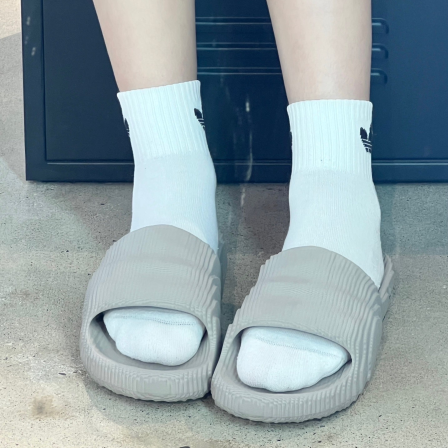 Dep Adidas Adilette 22 'Light Brown' HQ4670