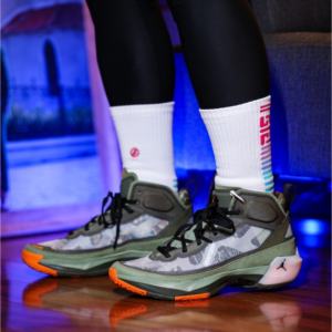 Giay Nike Air Jordan 37 x Undefeated SP 'Flight Jacket' DV6255-300