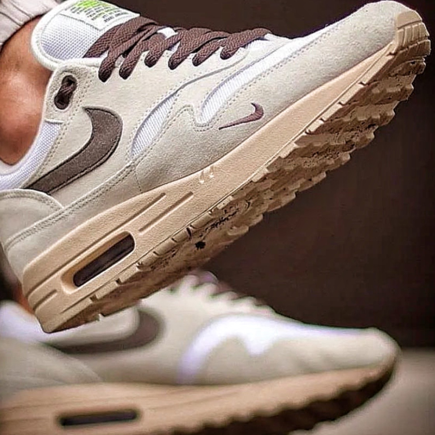 Giay Nike Air Max 1 'Sail Ironstone' DZ4494-100