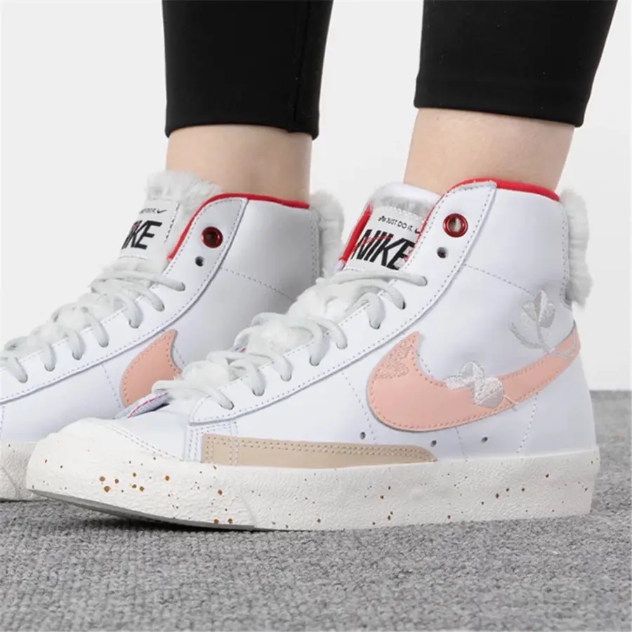 Giay Nike Blazer Mid ’77 'Leap High' FD4342-181