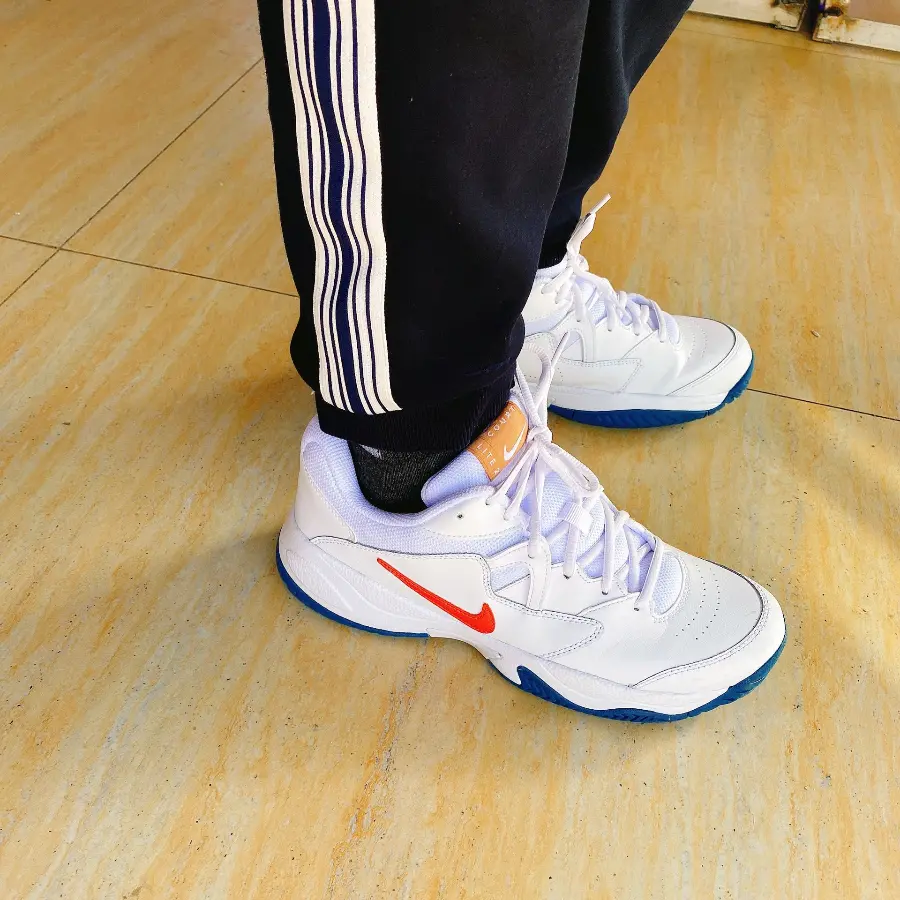 Alternative view of Giày Tennis Nike Court Lite 2 'White Green Abyss' AR8836-105