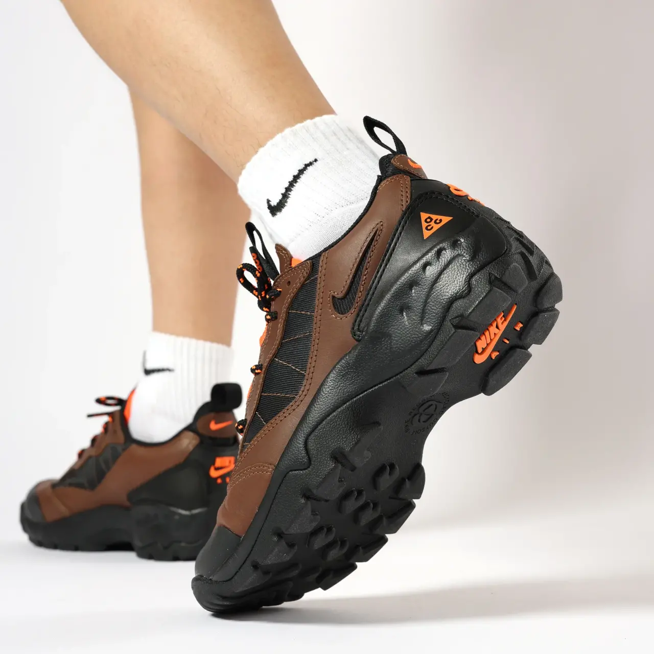 Giay Nike ACG Air Mada 'Brown' DO9332-200
