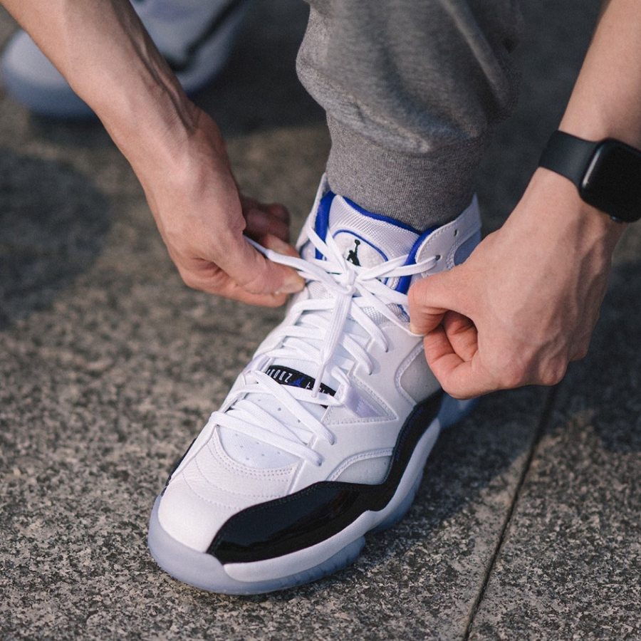 Giày Nike Jordan Jumpman Two Trey 'White Black' DO1925-100 - Ảnh 3