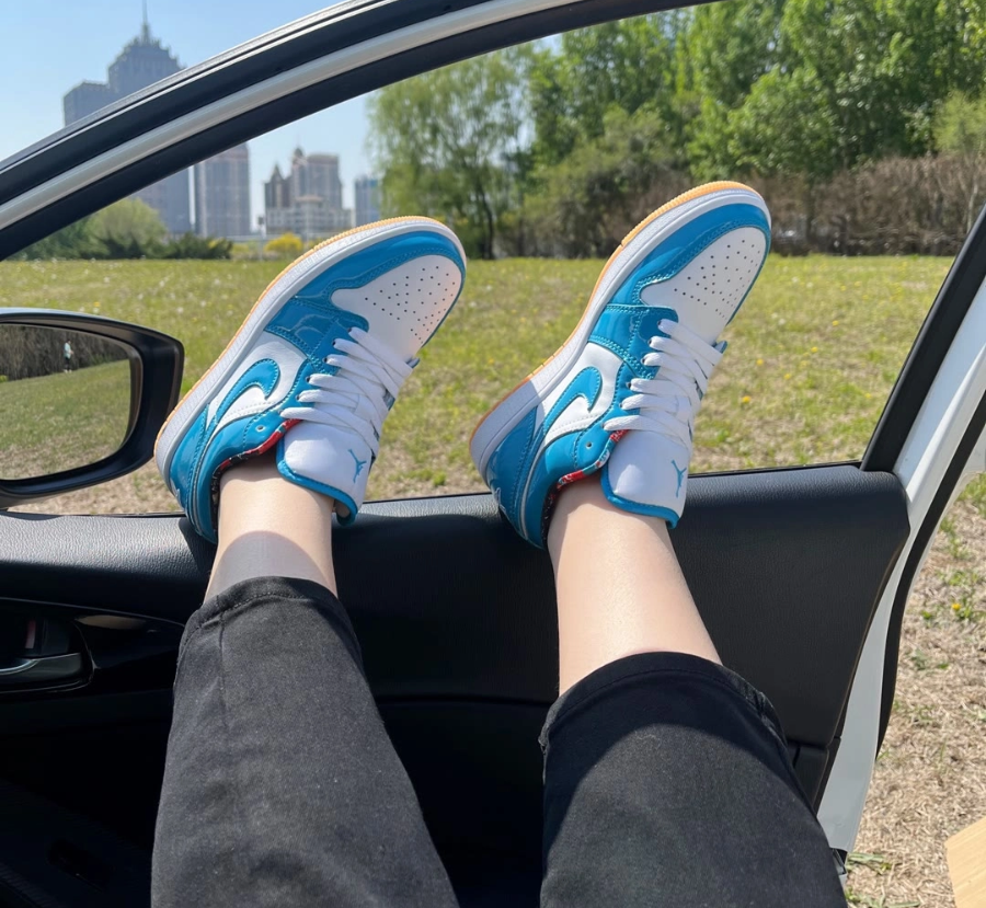 Giày Nike Air Jordan 1 Low 'Barcelona' DC6991-400 - Ảnh 5