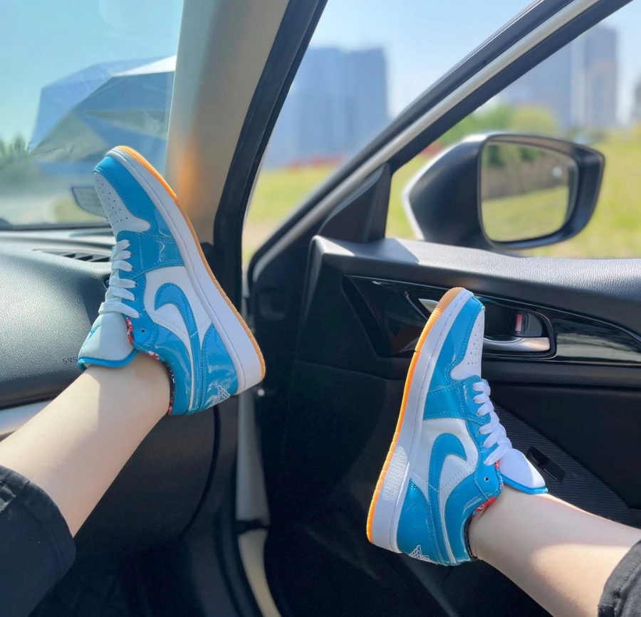 Giày Nike Air Jordan 1 Low 'Barcelona' DC6991-400 - Ảnh 4