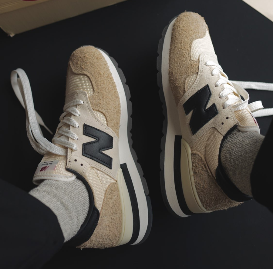 Giay New Balance 990v1 MiUSA Teddy Santis 'Macadamia Nut' M990AD1