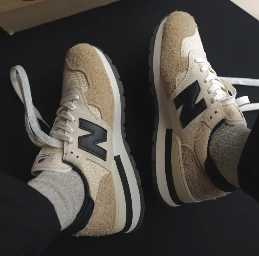 Giay New Balance 990v1 MiUSA Teddy Santis 'Macadamia Nut' M990AD1