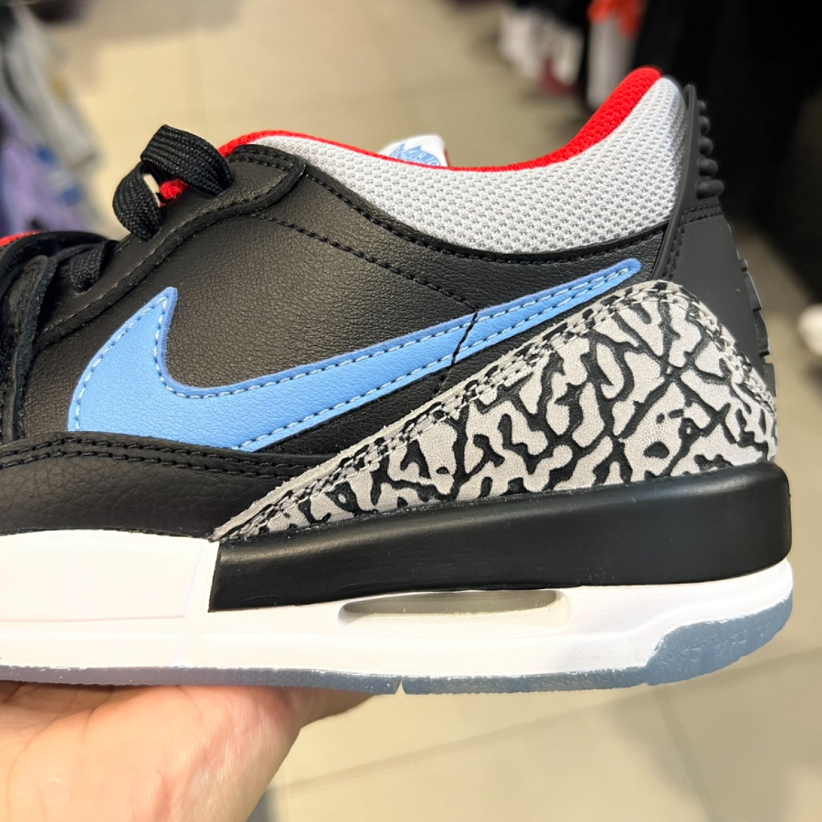 Giay Nike Air Jordan Legacy 312 Low GS 'Black Valor Blue' CD9054-004