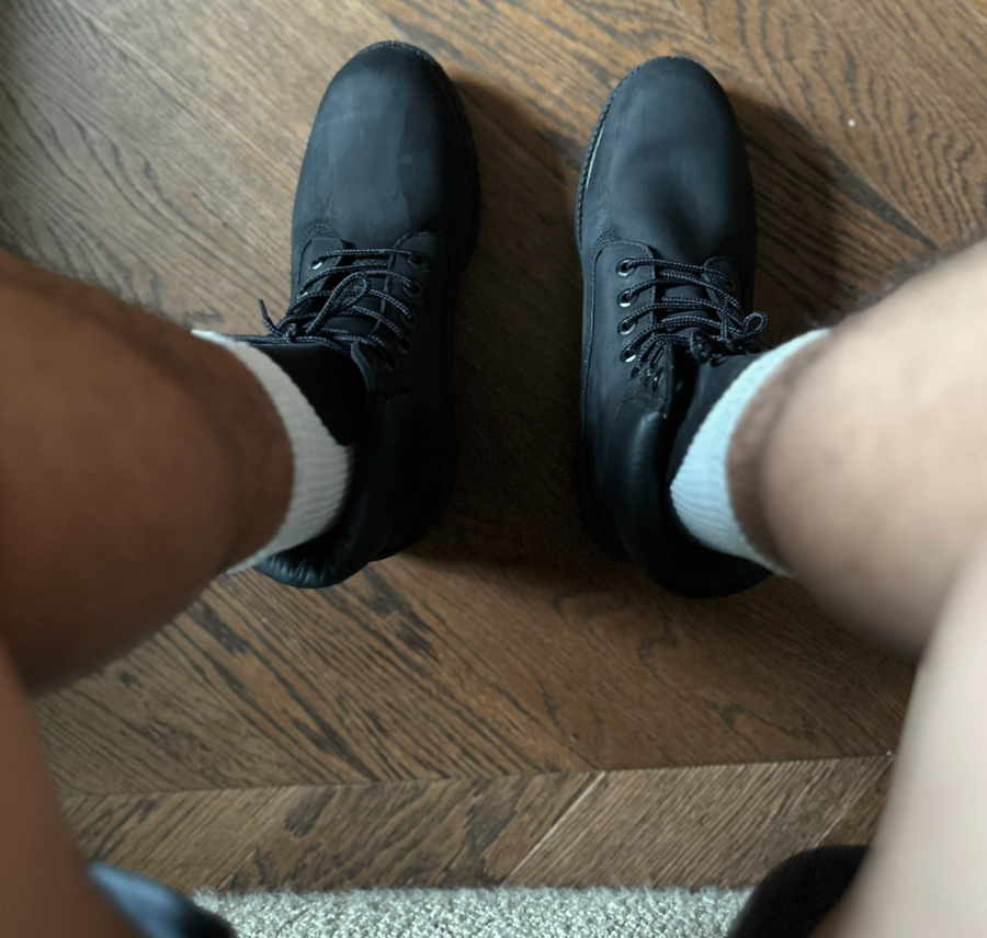 Alternative view of Giày Timberland Men's 6-Inch Wide Width Basic Waterproof Boots Black 10073M