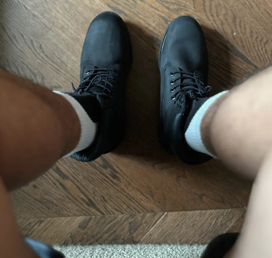 Alternative view of Giày Timberland Men's 6-Inch Wide Width Basic Waterproof Boots Black 10073M
