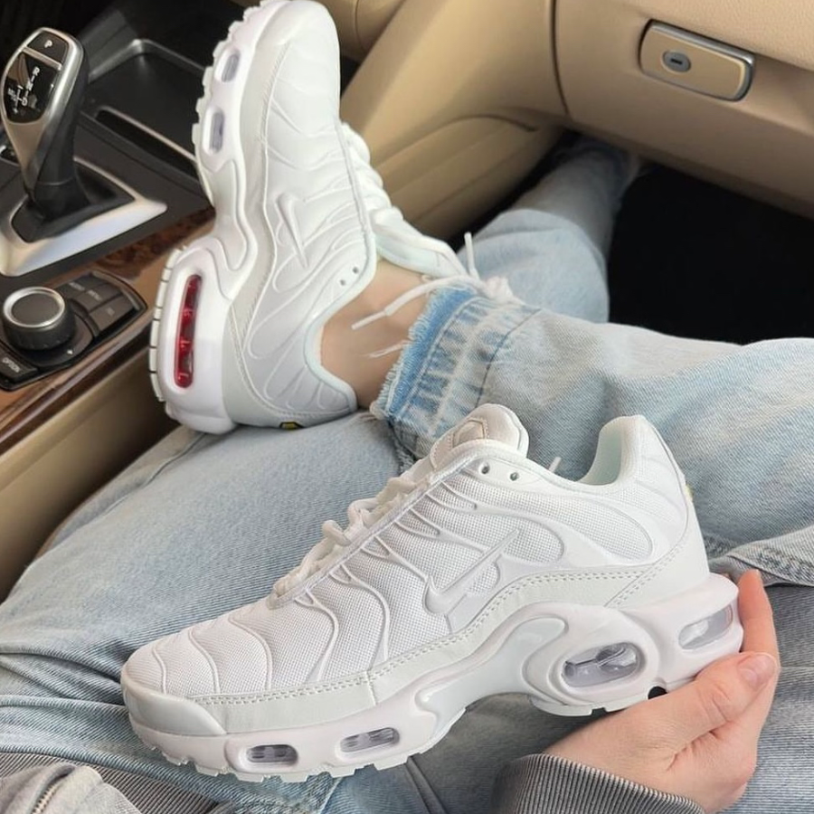 Alternative view of Giày Nike Air Max Plus TN 'Triple White' AJ2029-100